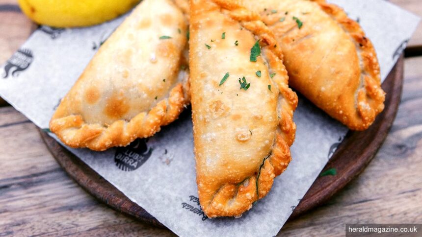 best empanada tucumana near me