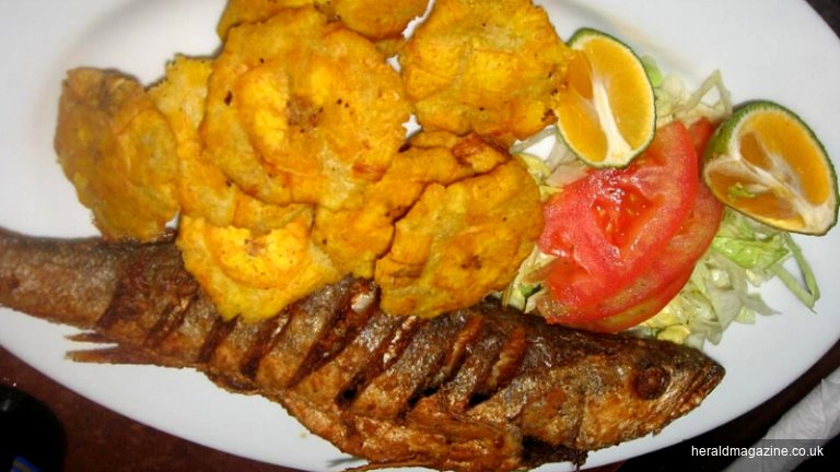 best pescado frito con patacones near me